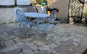 Studio a Beaune avec jardin amenage et WiFi